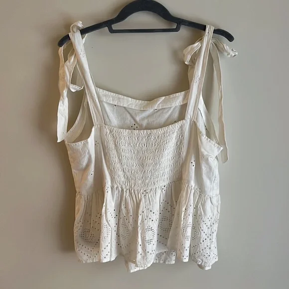 NWT Madewell Rosalie Tie-Strap Top in Geo Eyelet - Picture 6 of 8